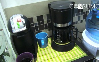 Cafetera de capsulas y cafetera de cono