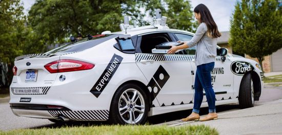 Domino´s entregará pizza con autos Ford auto-pilotados