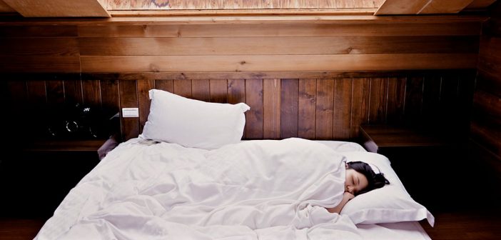 Dormir en una habitación fría es bueno para la salud